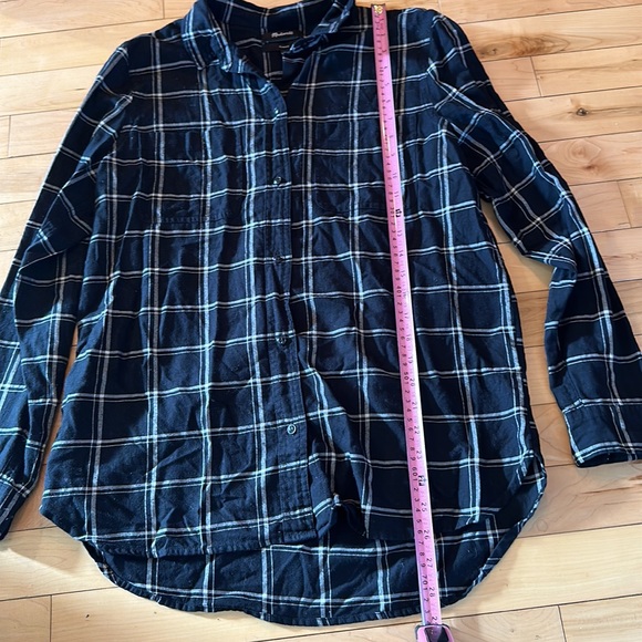 Madewell Plaid Button Up Shirt - Picture 2 of 6